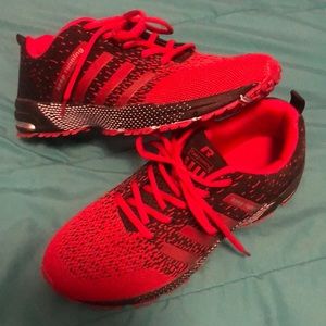 New, Size 8.5, black and red running shoes